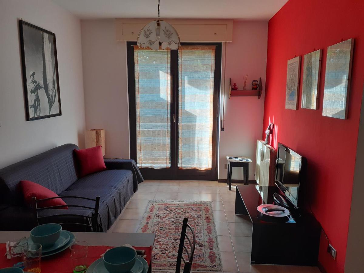 Il Nido Di Luca Apartment สเตรซา ภายนอก รูปภาพ